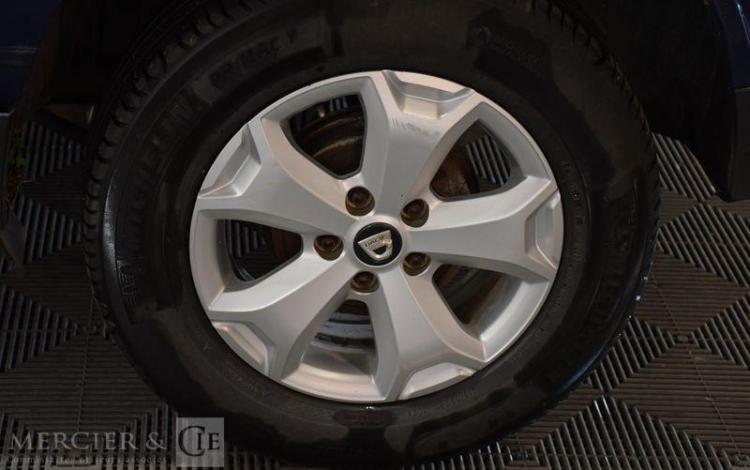 DACIA DUSTER 1.5 DCI 110 CONFORT 4X4 BLEU EZ-483-TB