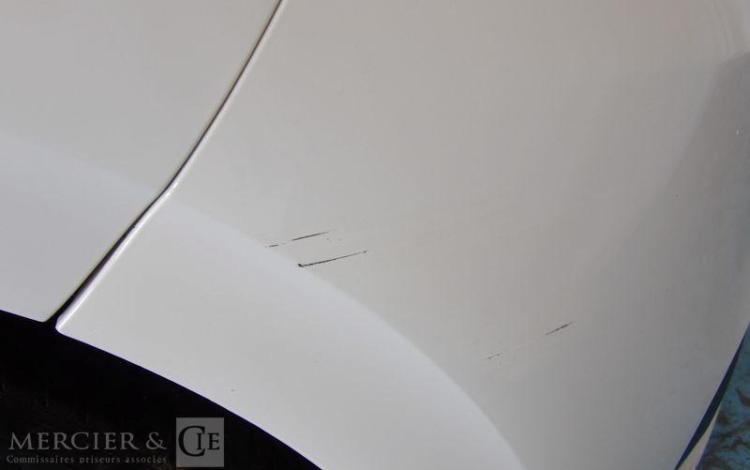 PEUGEOT 208 1.6 BLUE HDI 99CV BLANC EZ-553-WX