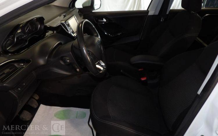 PEUGEOT 208 1.6 BLUE HDI 99CV BLANC EZ-553-WX