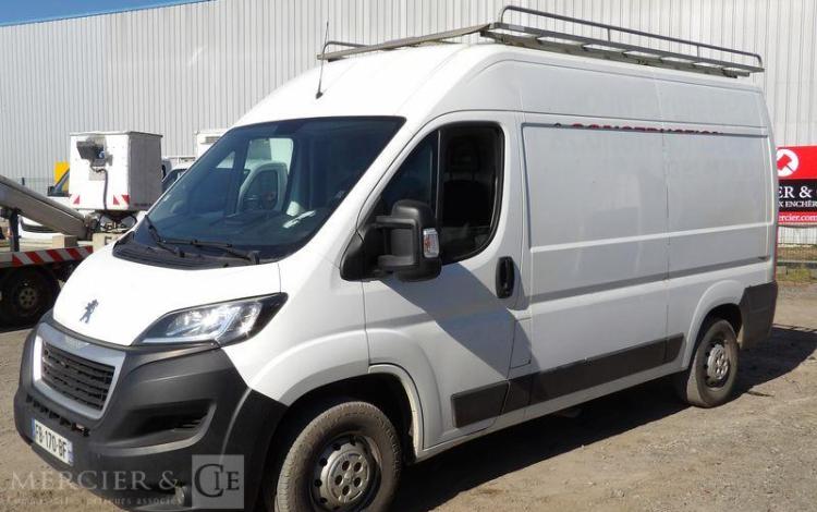 PEUGEOT BOXER 3 PHASE 3 FOURGON 335 L2H2 2,0 BLUE HDI 16V FOURGON MOYEN SURELEVE 130 CV BLANC FB-170-BF