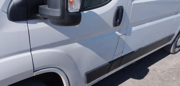 PEUGEOT BOXER 3 PHASE 3 FOURGON 335 L2H2 2,0 BLUE HDI 16V FOURGON MOYEN SURELEVE 130 CV BLANC FB-170-BF