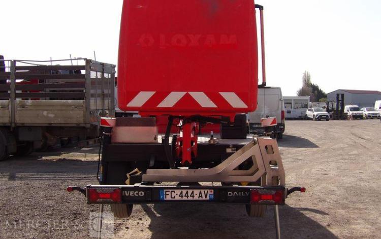 IVECO 35S12 AVEC NACELLE AB SERVICE B17CTE 2/23 16M – 1071 HEURES – 20750 KMS ROUGE FC-444-AV