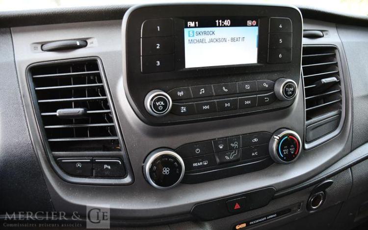 FORD CUSTOM COMBI L2H2 2,0 130HEV TREND BUSINESS BLANC FD-070-MN