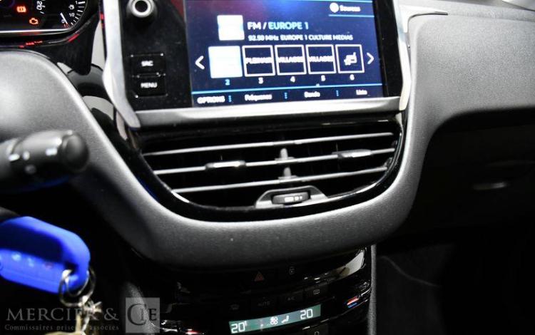 PEUGEOT 208 1,5 BLUEHDI 100 ACTIVE BLANC FD-194-YN