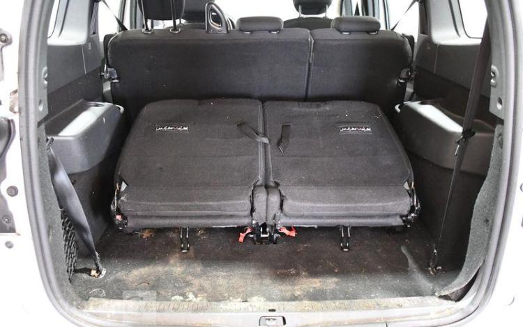 DACIA LODGY SILVER LINE SCE 100 7PL BLANC FD-656-WE