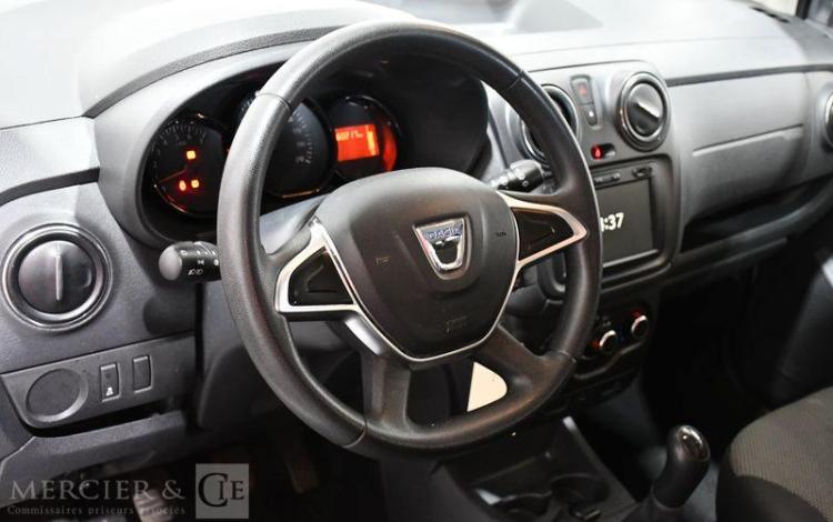 DACIA LODGY SILVER LINE SCE 100 7PL BLANC FD-656-WE