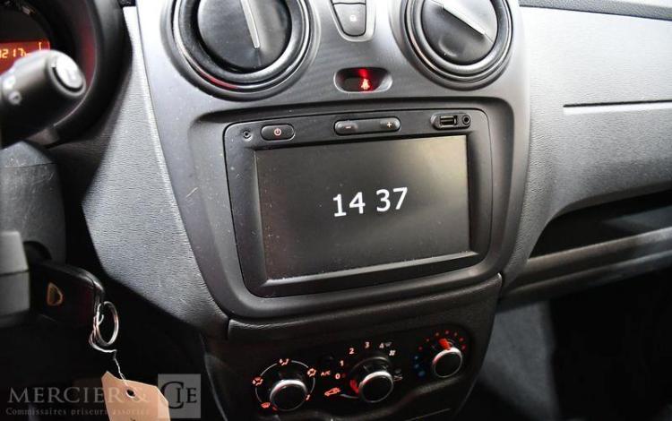 DACIA LODGY SILVER LINE SCE 100 7PL BLANC FD-656-WE