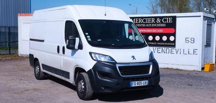 PEUGEOT BOXER 3 PHASE 3 FOURGON 335 L2H2 2,0 BLUE HDI 16V FOURGON MOYEN SURELEVE 130 CV BLANC FD-805-LB