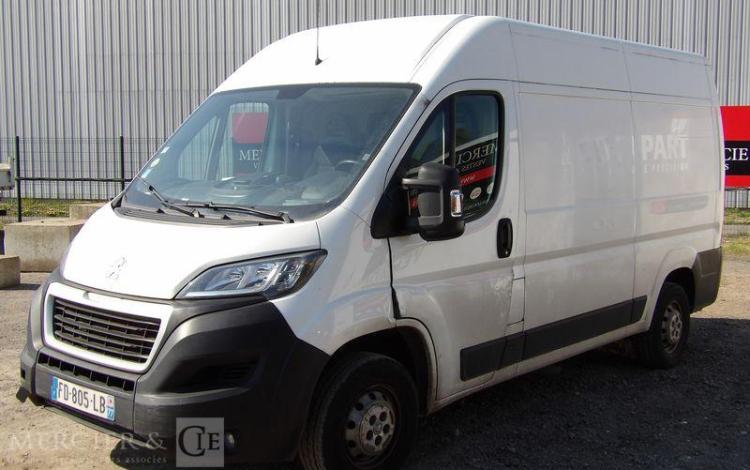 PEUGEOT BOXER 3 PHASE 3 FOURGON 335 L2H2 2,0 BLUE HDI 16V FOURGON MOYEN SURELEVE 130 CV BLANC FD-805-LB