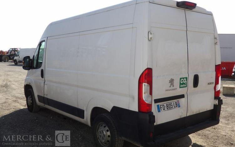 PEUGEOT BOXER 3 PHASE 3 FOURGON 335 L2H2 2,0 BLUE HDI 16V FOURGON MOYEN SURELEVE 130 CV BLANC FD-805-LB