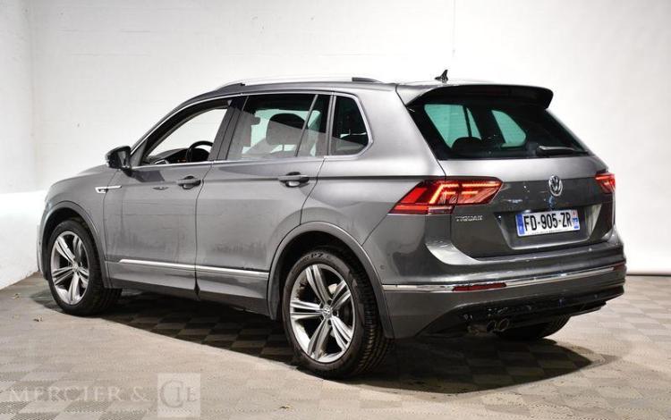VOLKSWAGEN TIGUAN 2,0 TDI 150CH DSG7 CARAT GRIS FD-905-ZR