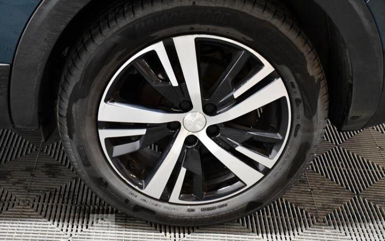 PEUGEOT 5008 1,5 BLUEHDI 130 E6 BLEU FD-951-NM