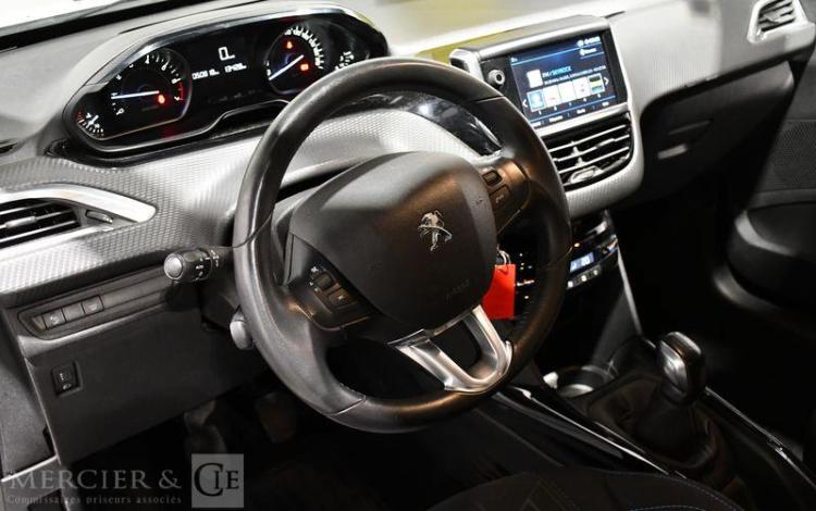 PEUGEOT 2008 1,2 PURE TECH 80 SIGNATURE S&S BLANC FE-298-XQ