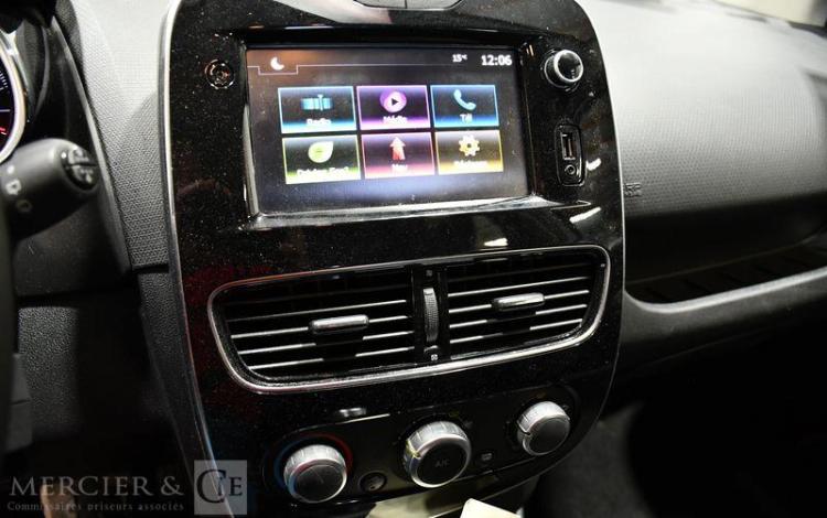 RENAULT CLIO IV STE REVERSIBLE BUSINESS TCE 90 BLANC FE-607-VH