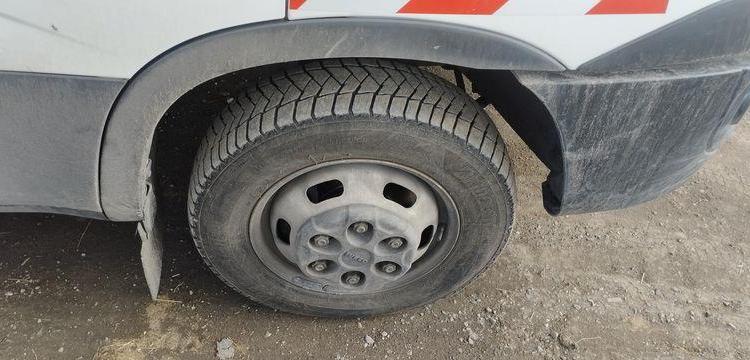 IVECO DAILY 6 FOURGON 35C14 L2H2 2,3D 136 CV AR FAP – DIESEL – 73382 KMS – ANNEE 2019 BLANC FG-228-ZF