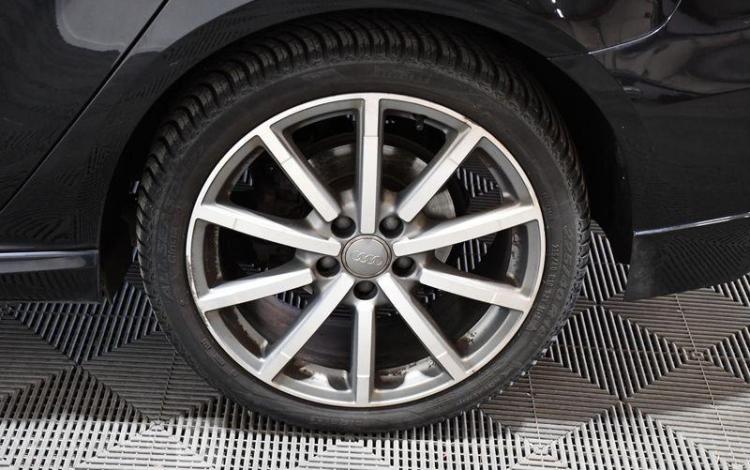 AUDI A3 SPORTBACK 2,0 TDI150 DESIGN NOIR FG-270-LK