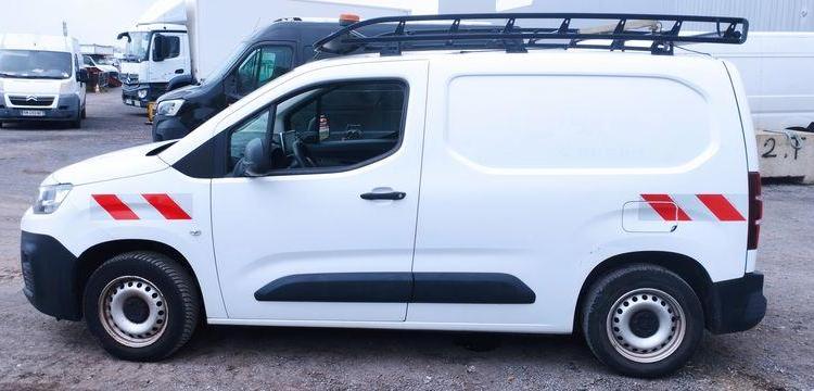 CITROEN BERLINGO UTILITAIRE M 1,6 BLUE HDI FAP S&S 99CV – DIESEL – 176814 KMS – ANNEE BLANC FH-341-WP