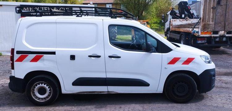 CITROEN BERLINGO UTILITAIRE M 1,6 BLUE HDI FAP S&S 99CV – DIESEL – 176814 KMS – ANNEE BLANC FH-341-WP