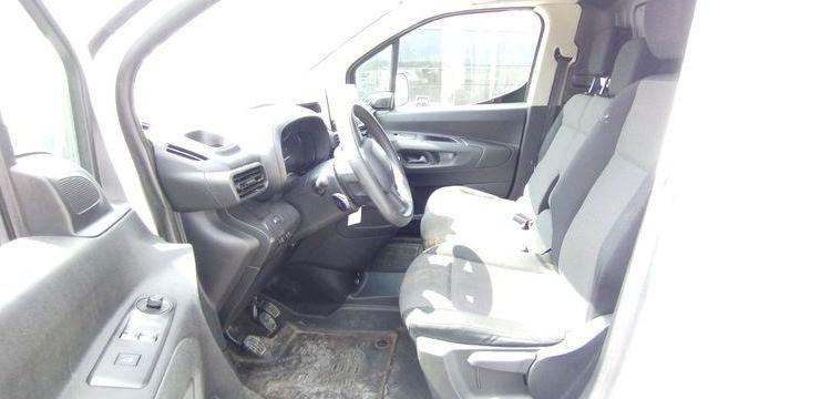 CITROEN BERLINGO UTILITAIRE M 1,6 BLUE HDI FAP S&S 99CV – DIESEL – 176814 KMS – ANNEE BLANC FH-341-WP