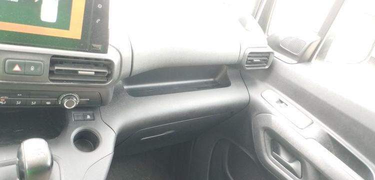 CITROEN BERLINGO UTILITAIRE M 1,6 BLUE HDI FAP S&S 99CV – DIESEL – 176814 KMS – ANNEE BLANC FH-341-WP