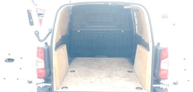 CITROEN BERLINGO UTILITAIRE M 1,6 BLUE HDI FAP S&S 99CV – DIESEL – 176814 KMS – ANNEE BLANC FH-341-WP