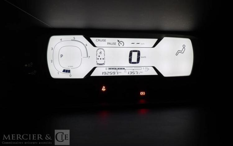 CITROEN C4 SPACE TOURER 1.5 BLUEHDI 130 BUSINESS PLUS EAT BLANC FH-736-TF