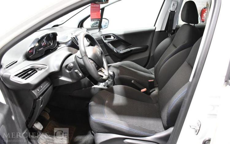 PEUGEOT 208 1,2 PURETECH 82CH E6 BLANC FH-940-MC
