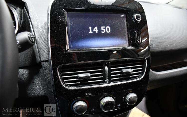 RENAULT CLIO STE REVERSIBLE BUSINESS TCE 90 BLANC FJ-338-LV