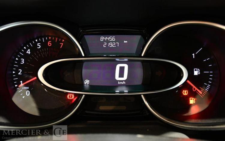 RENAULT CLIO SOCIETE 0.9 TCE 90 ENERGY BUSINESS REVERSIBLE BLANC FJ-391-MM