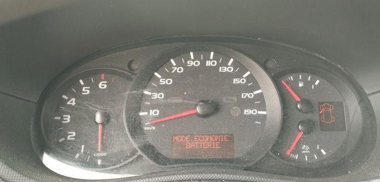 RENAULT MASTER 3 PHASE 2 PROPULSION FOURGON L3 2,3 DCI 16V 130 CV – DIESEL – 364853 KMS BLANC FJ-498-BM