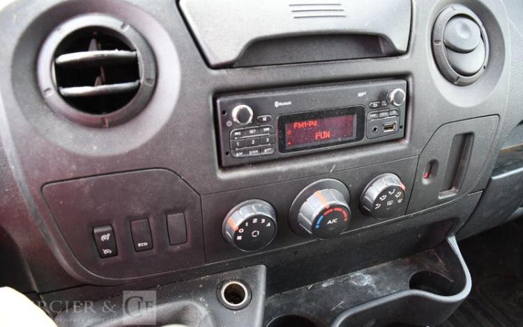 RENAULT MASTER FOURGON 2.3 DCI 110 28 L1H1 CONFORT START-STOP
 BLANC FK-075-NA
