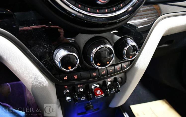 MINI COUNTRYMAN 1,5 135 COOPER LONGSTONE NOIR FK-622-DC