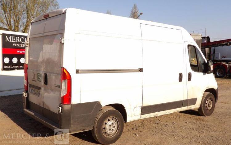 PEUGEOT BOXER 3 PHASE 3 FOURGON 335 L2H2 2,0 BLUE HDI 16V FOURGON MOYEN SURELEVE 130 CV BLANC FK-854-GJ