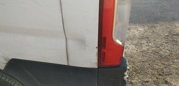 PEUGEOT BOXER 3 PHASE 3 FOURGON 335 L2H2 2,0 BLUE HDI 16V FOURGON MOYEN SURELEVE 130 CV BLANC FK-854-GJ