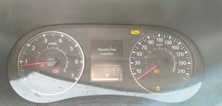 RENAULT MASTER 3 TRACTION FOURGON L3H2 2,3 DCI 16V ENERGY 136 CV – DIESEL – 320752 KMS BLANC FK-970-KE