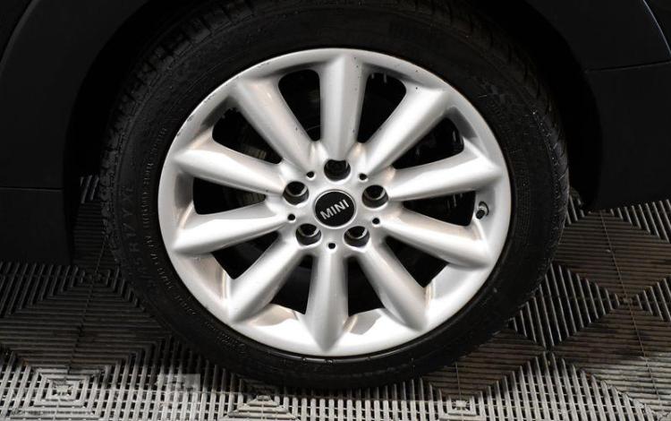 MINI CLUBMAN 1,5 135 COOPER BVA NOIR FK-999-WL