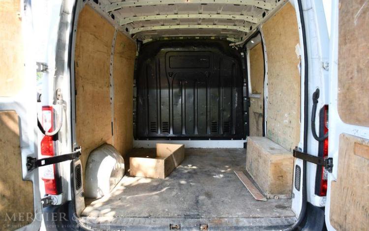 RENAULT MASTER GCF L1H1 F2800 DCI 110 BLANC FM-750-GL