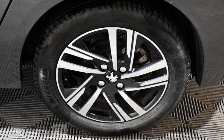 PEUGEOT 208 1.2 PURETECH 100 ALLURE EAT BVA START-STOP
 GRIS FP-432-HE