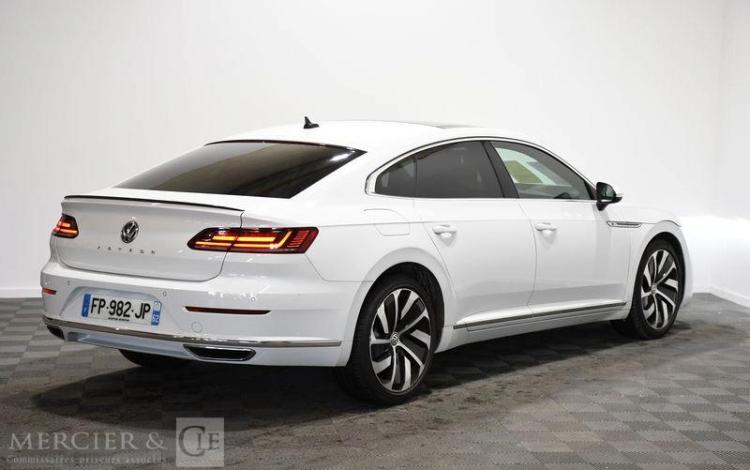 VOLKSWAGEN ARTEON 2,0 TDI 150CH DSG R-LINE BLANC FP-982-JP