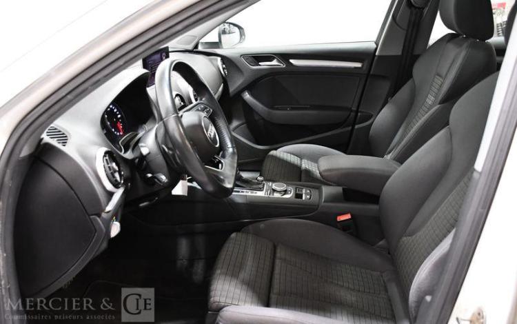 AUDI A3 SPORTBACK 35 TDI 150 SPORT S TRONIC BLANC FQ-246-XF