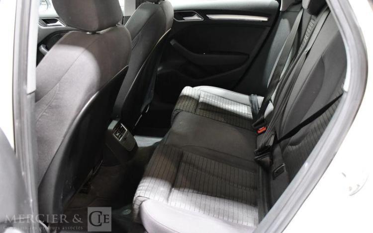 AUDI A3 SPORTBACK 35 TDI 150 SPORT S TRONIC BLANC FQ-246-XF