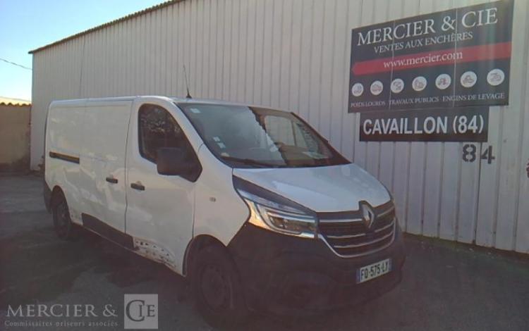 RENAULT TRAFIC GCF 1300 DCI 95 L2H1 BOIS BLANC FQ-575-LY