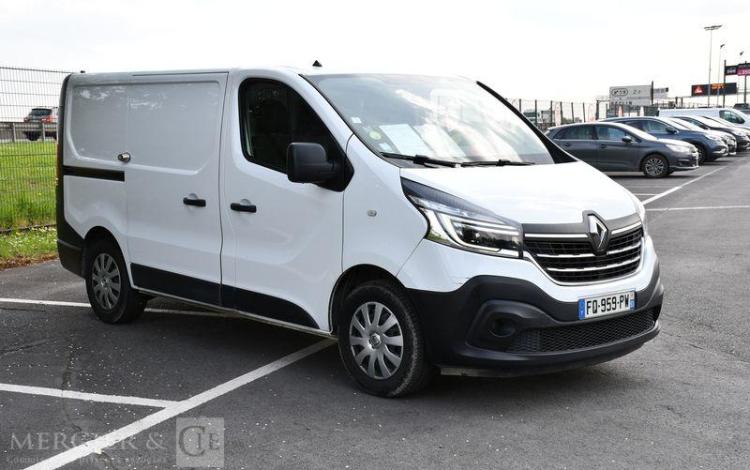 RENAULT TRAFIC FOURGON 1.6 DCI 95 1T0 L1H1 CONFORT START-STOP
 BLANC FQ-959-PW