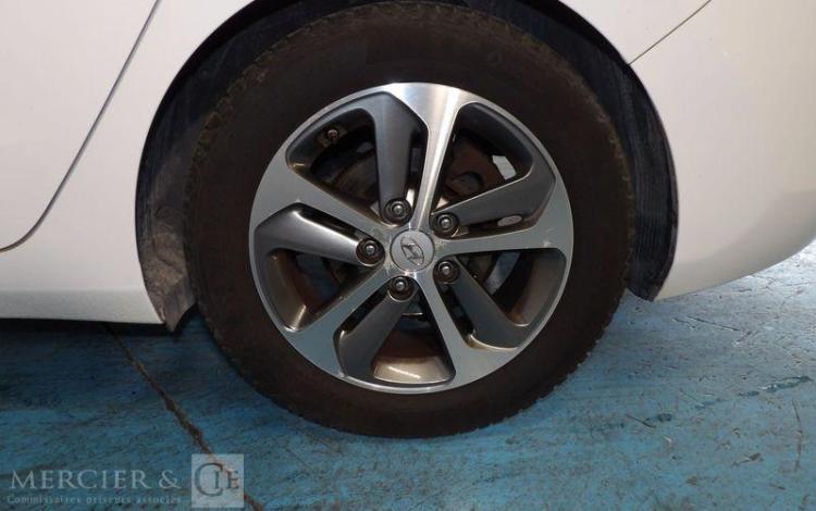 HYUNDAI I 30 1.6 CRDI 16V 110CV BLANC FR-334-ZB