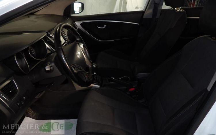 HYUNDAI I 30 1.6 CRDI 16V 110CV BLANC FR-334-ZB
