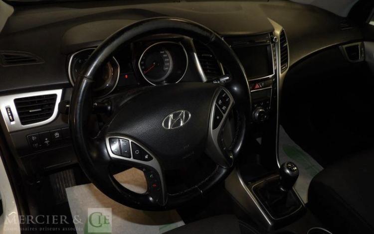 HYUNDAI I 30 1.6 CRDI 16V 110CV BLANC FR-334-ZB