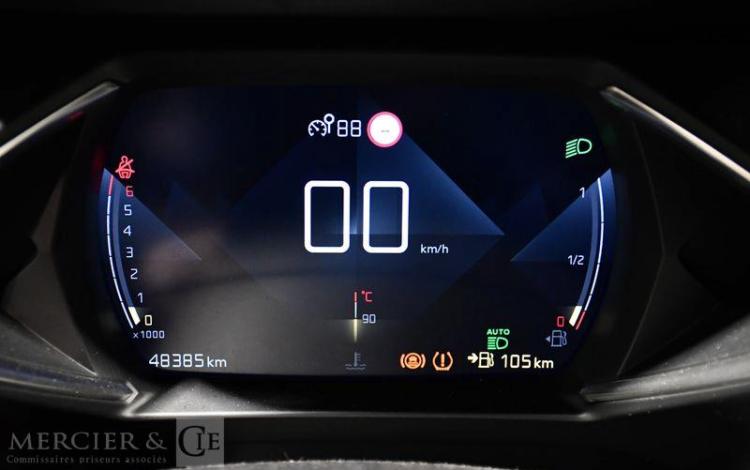 DS DS3 CROSSBACK 1.2 PURETECH 100 SO CHIC GRIS FR-665-ZC