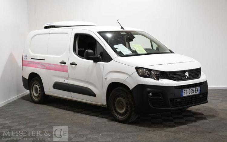 PEUGEOT PARTNER 1,5 BLUE HDI 100 950KG PACK ASPHALT CONNECT START/STOP BLANC FS-035-EK