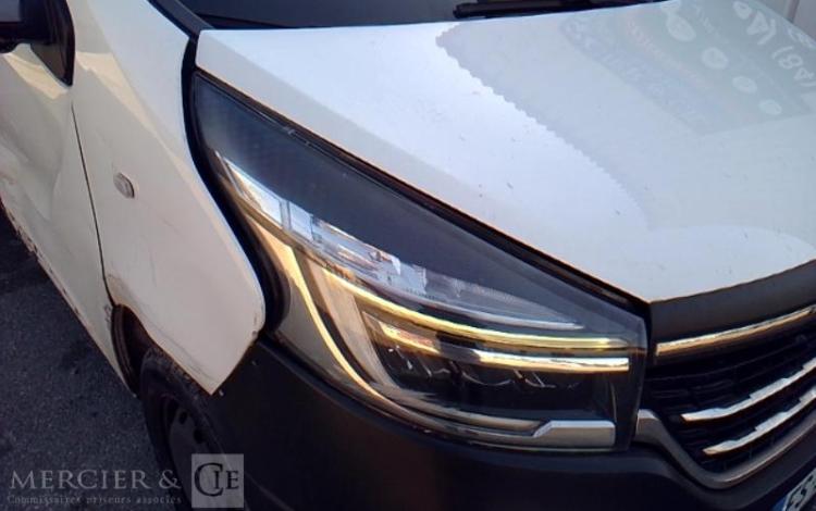 RENAULT TRAFIC GCF 1300 DCI 120 L2H1 BOIS BLANC FS-247-YG