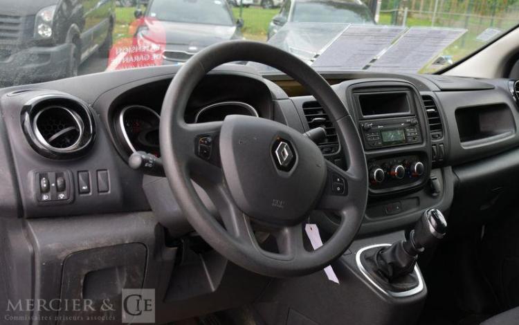RENAULT TRAFIC GCF L2H1 1300 DCI 120 BLANC FS-892-TY
